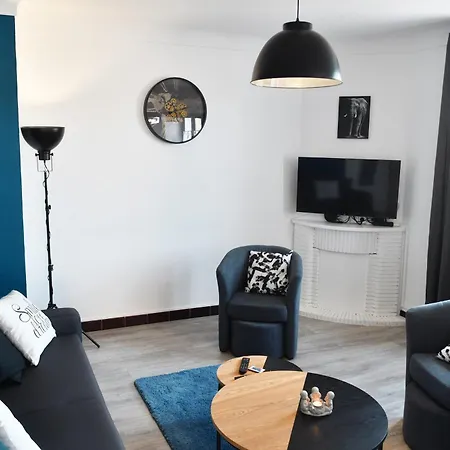 Le Lindus De ! Apartment